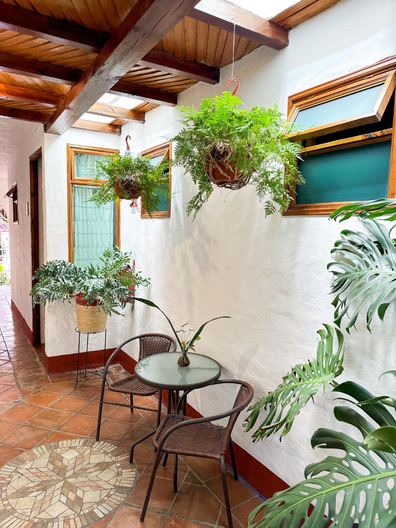 Posada El Palomar パツクアロ エクステリア 写真